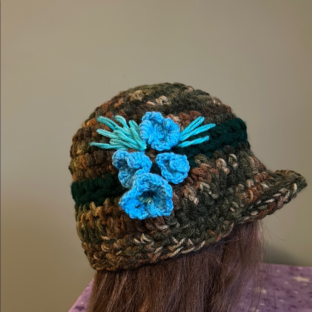 Crochet camouflage newsboy medium acrylic yarn new